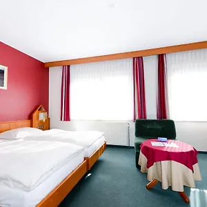 3* Отель Christophe Colomb