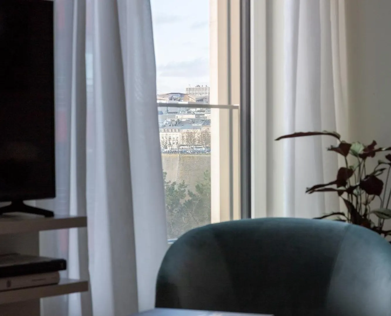 The Central City - Luxury Serviced Residence Luxemburgo Apartahotel